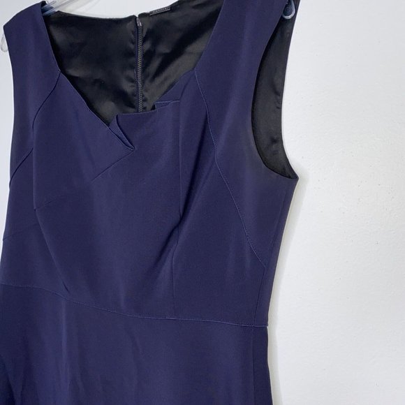 Ellie Tahari Dress Size 4 Navy Blue Sleeveless Wiggle Fit Flare Midi V Neck - Picture 2 of 6
